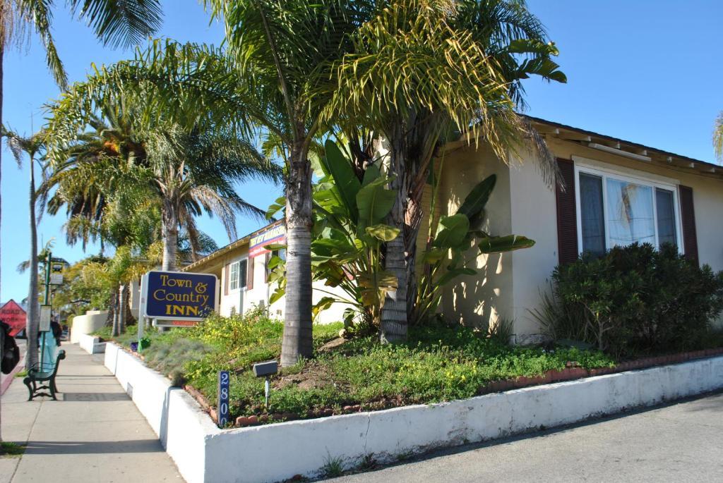 Town And Country Inn Santa Barbara Exterior photo